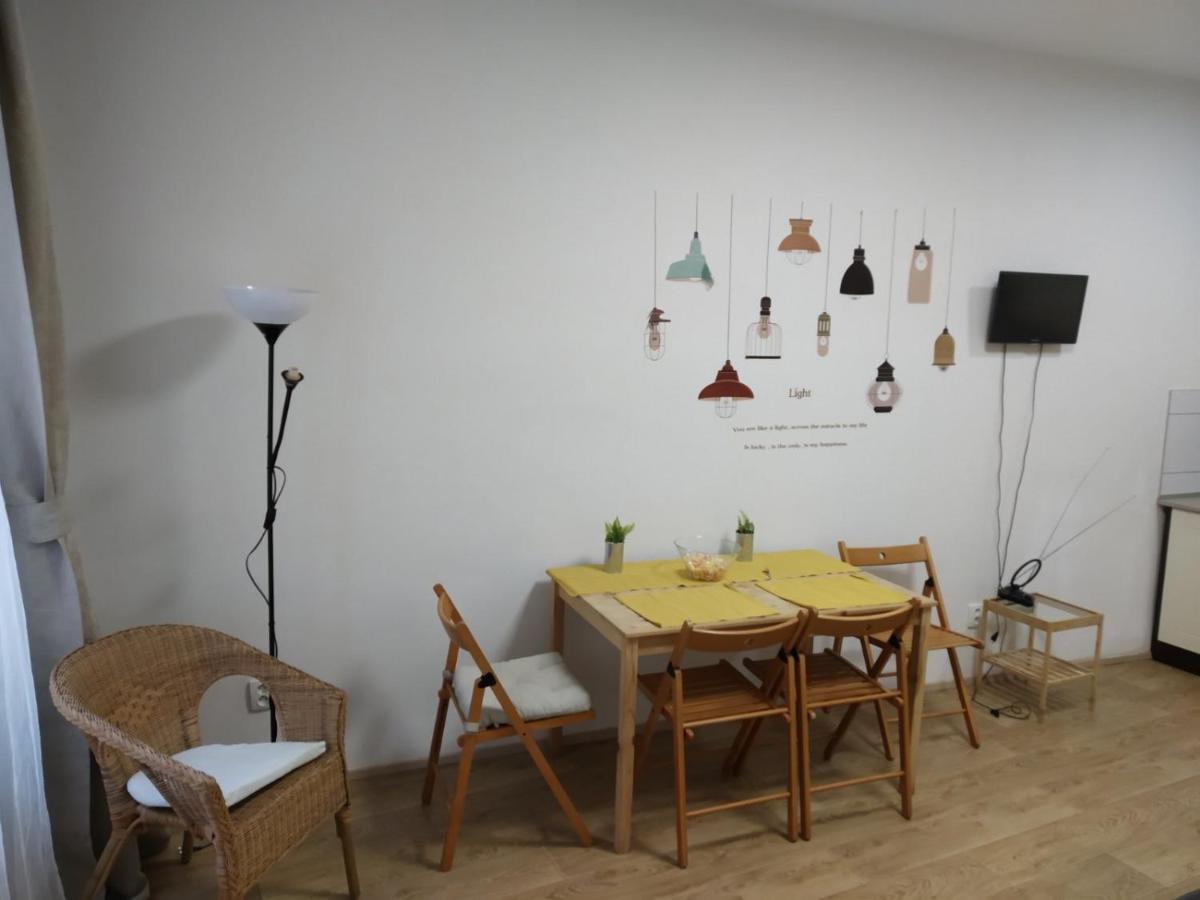 Apartmans In The Center With Privat Parking Apartamento Brno Exterior foto